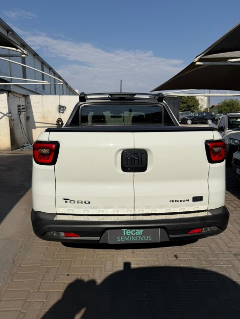 fiat toro 1.3 turbo 270 flex freedom at6 4p automatico 20242