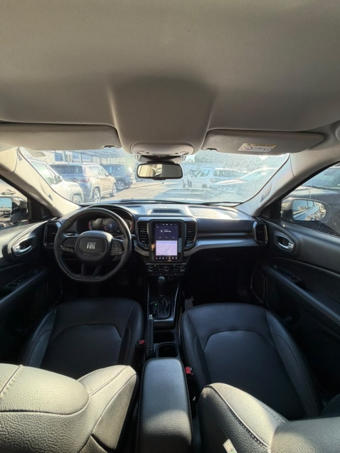fiat toro 1.3 turbo 270 flex volcano at6 4p automatico 20244