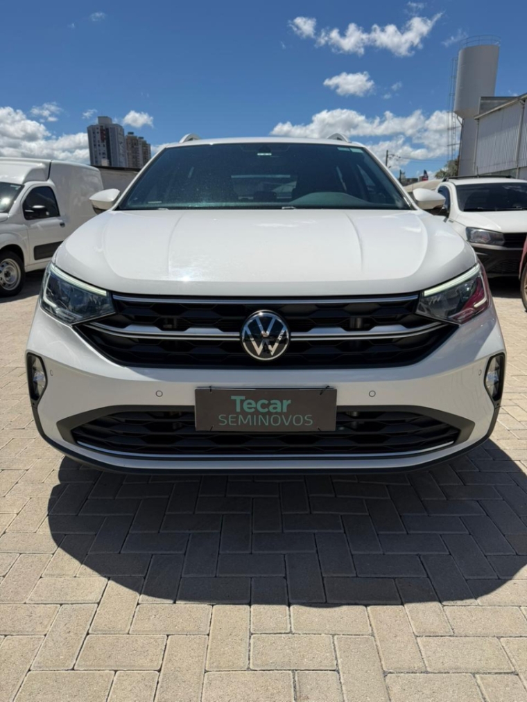 volkswagen nivus 1.0 200 tsi total flex highline automatico 4p 20231