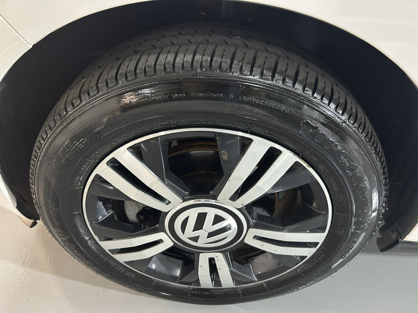 volkswagen up 1.0 tsi pepper 12v flex 4p manual.