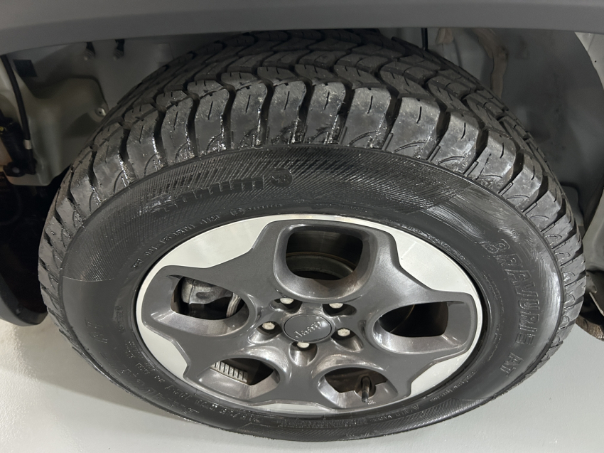 jeep renegade 1.8 16v flex sport 4p automatico.