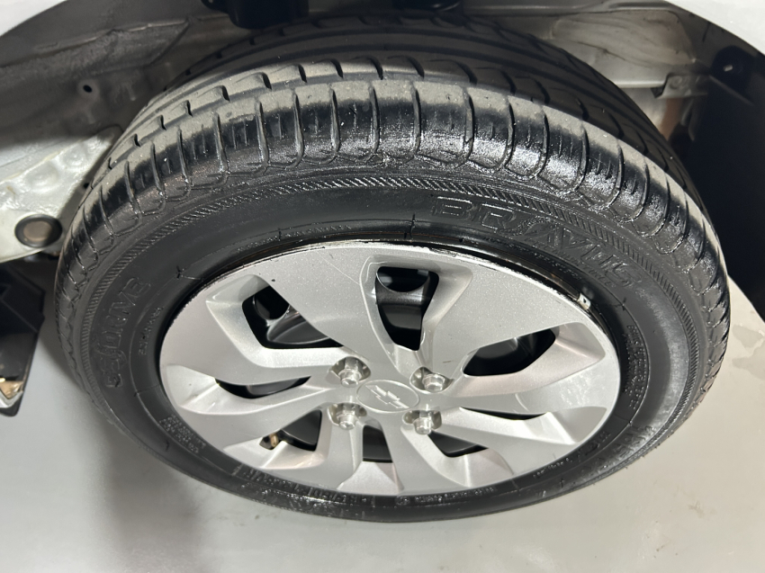 chevrolet onix 1.0 mpfi joy 8v flex 4p manual 2019