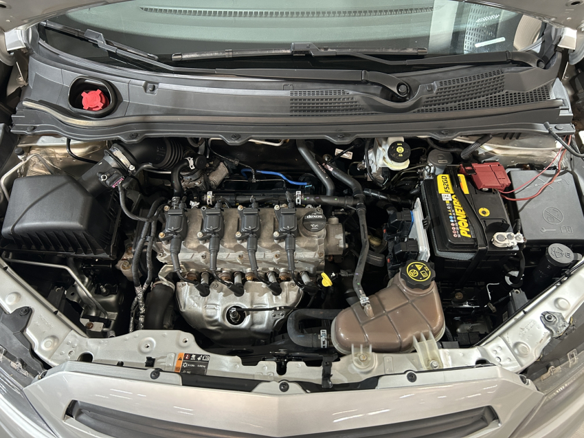 chevrolet onix 1.0 mpfi joy 8v flex 4p manual 2019