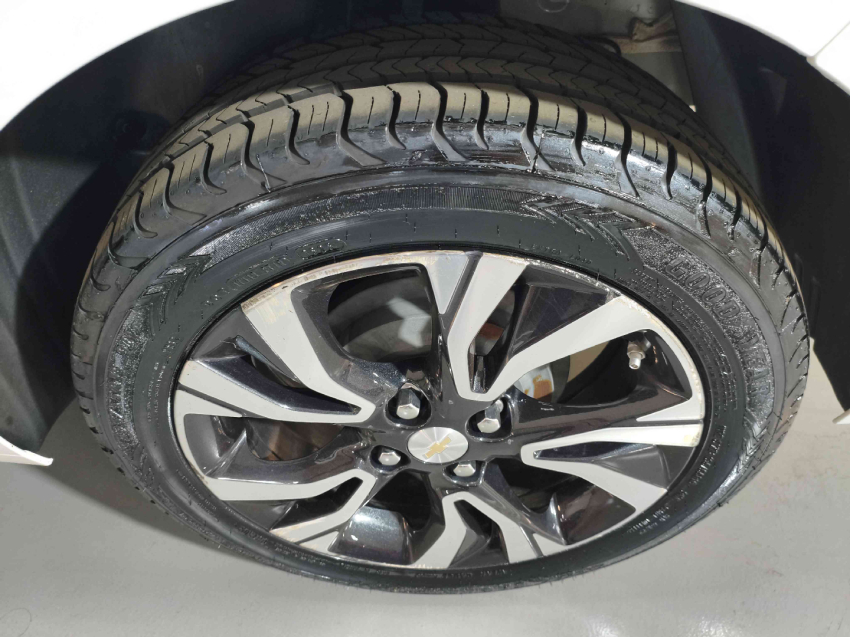 chevrolet onix 1.0 turbo flex plus premier automatico 4p 2024