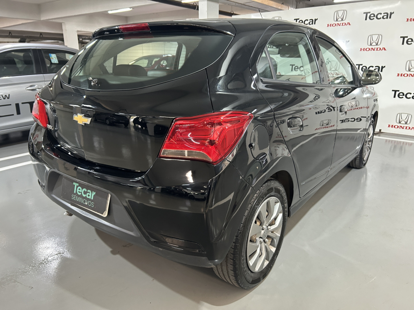 chevrolet onix 1.4 mpfi advantage 8v flex 4p automatico 20192 chevrolet onix 1.4 mpfi advantage 8v flex 4p automatico 20192