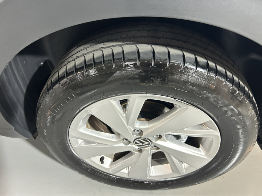 volkswagen nivus 1.0 200 tsi total flex comfortline automatico 4p 2024
