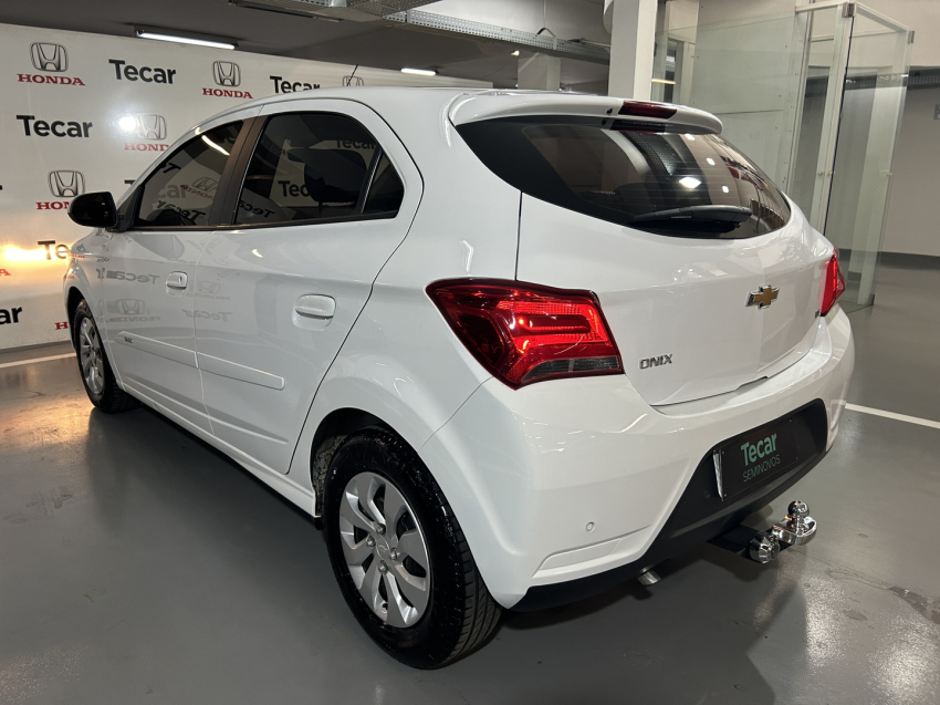 chevrolet onix 1.0 mpfi lt 8v flex 4p manual 20193