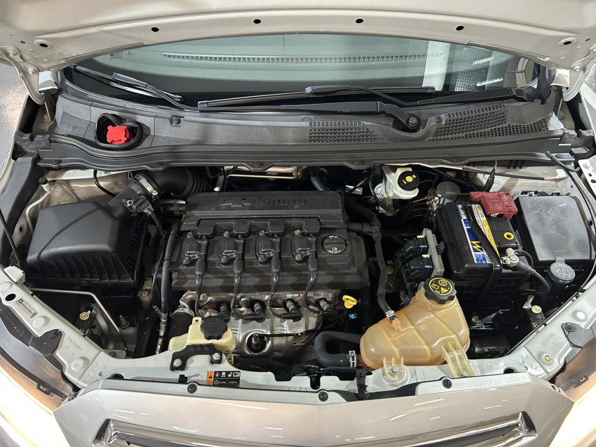 chevrolet onix 1.4 mpfi lt 8v flex 4p manual 201510