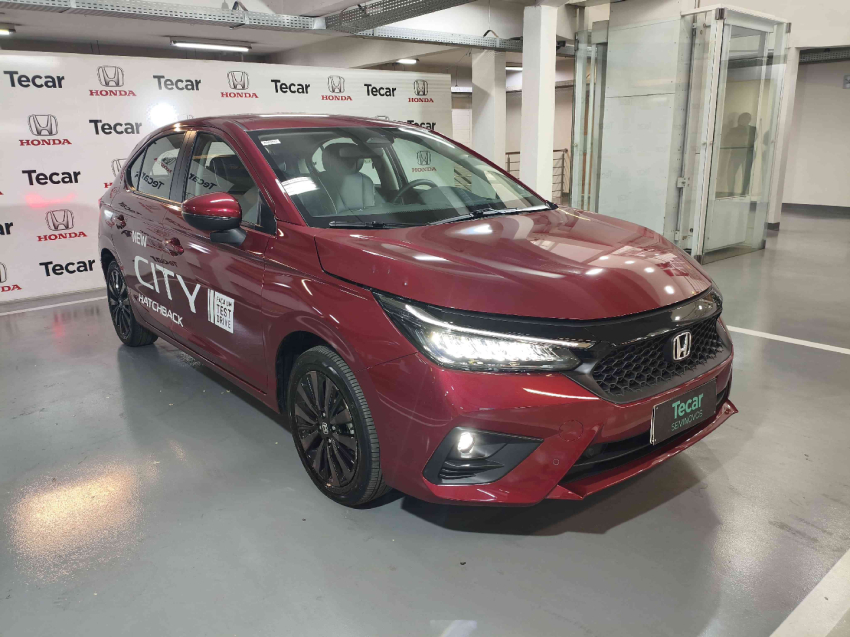 honda city 1.5 i-vtec flex hatch touring cvt 5p automatico 2025