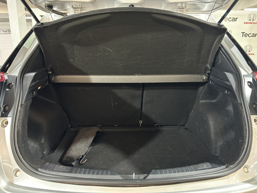 toyota yaris 1.5 16v flex xs connect multidrive 4p automatico 20228