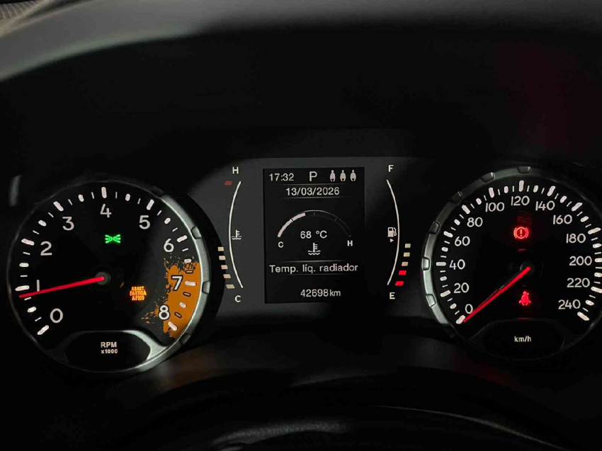 jeep renegade 1.8 16v flex longitude 4p automatico 20166