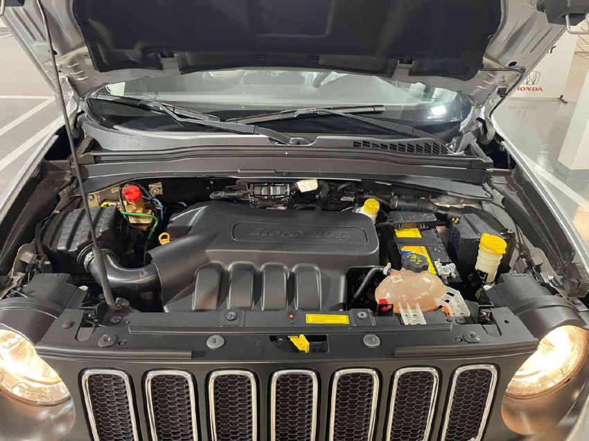 jeep renegade 1.8 16v flex longitude 4p automatico 201610