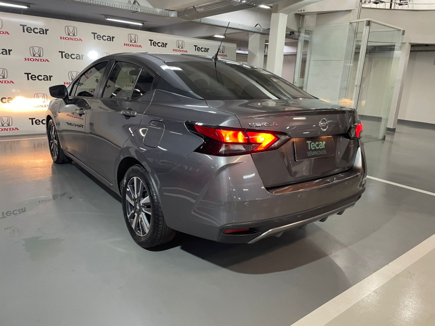 nissan versa 1.6 16v flex advance xtronic 4p automatico 20213