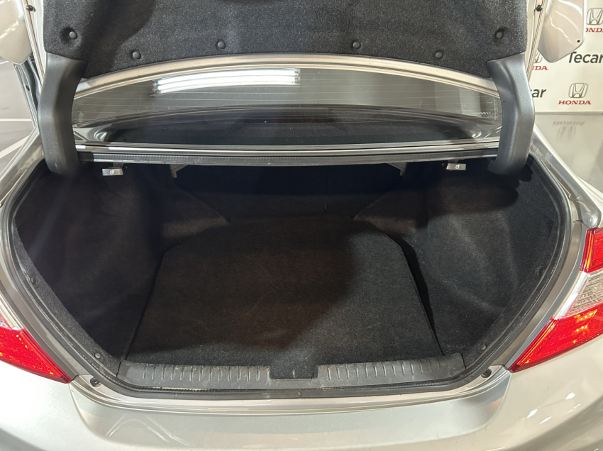 honda civic 2.0 lxr 16v flex 4p automatico 20168