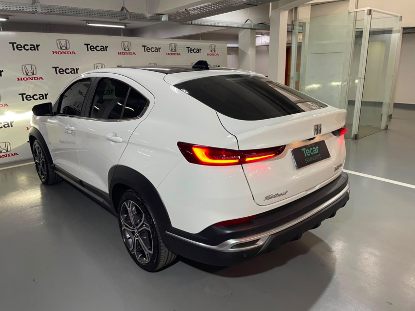 fiat fastback 1.0 turbo 200 flex impetus cvt 5p automatico 20233
