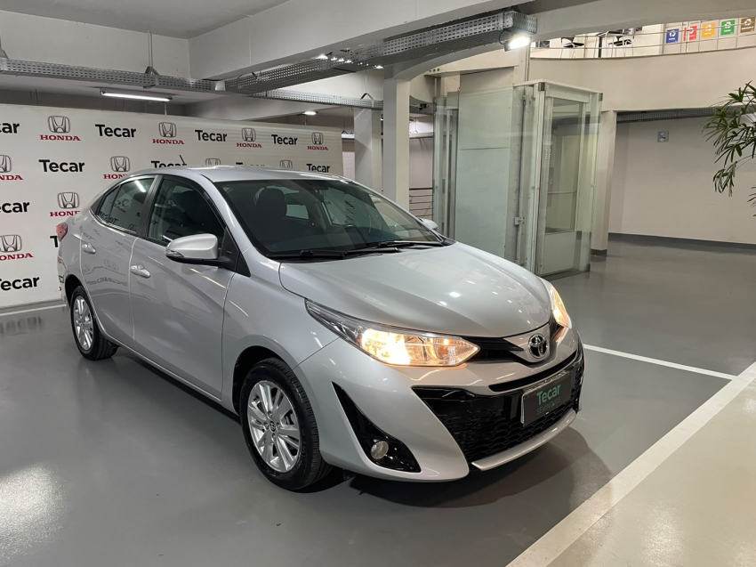 toyota yaris 1.5 16v flex sedan xl manual 4p 201911