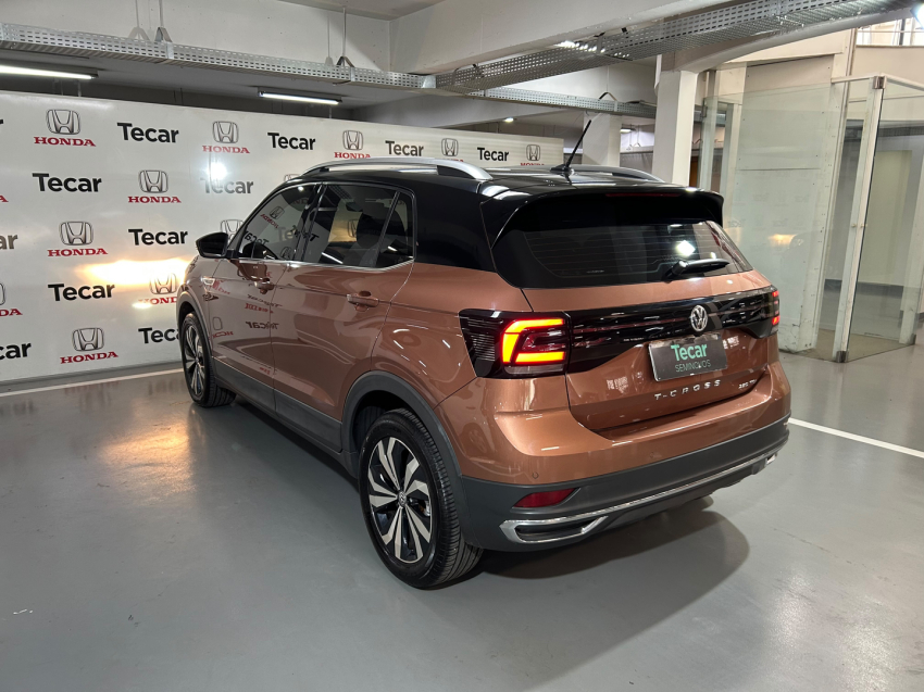 volkswagen t-cross 1.4 250 tsi total flex highline automatico 5p 20213
