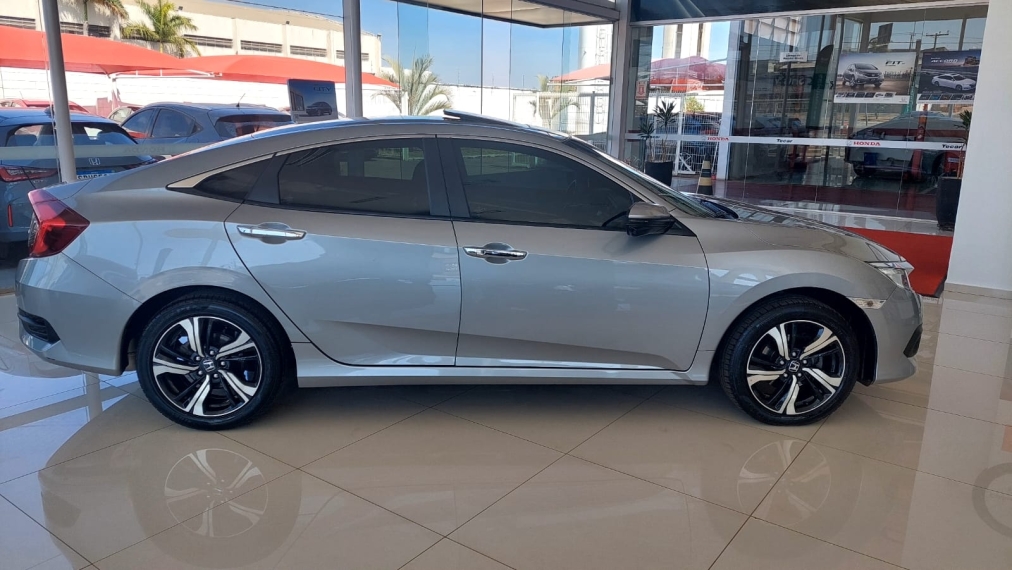 honda civic touring 2019