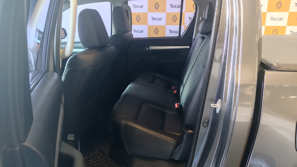 toyota hilux 2.8 d-4d turbo diesel cd sr 4x4 automatico 2021