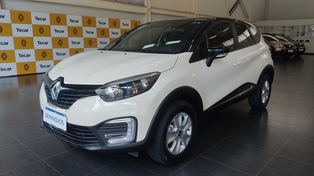 renault captur 1.6 16v sce flex life x-tronic. renault captur 1.6 16v sce flex life x-tronic.