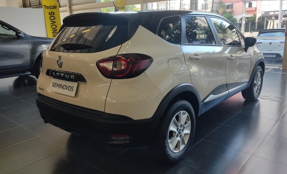 renault captur 1.6 16v sce flex life x-tronic.