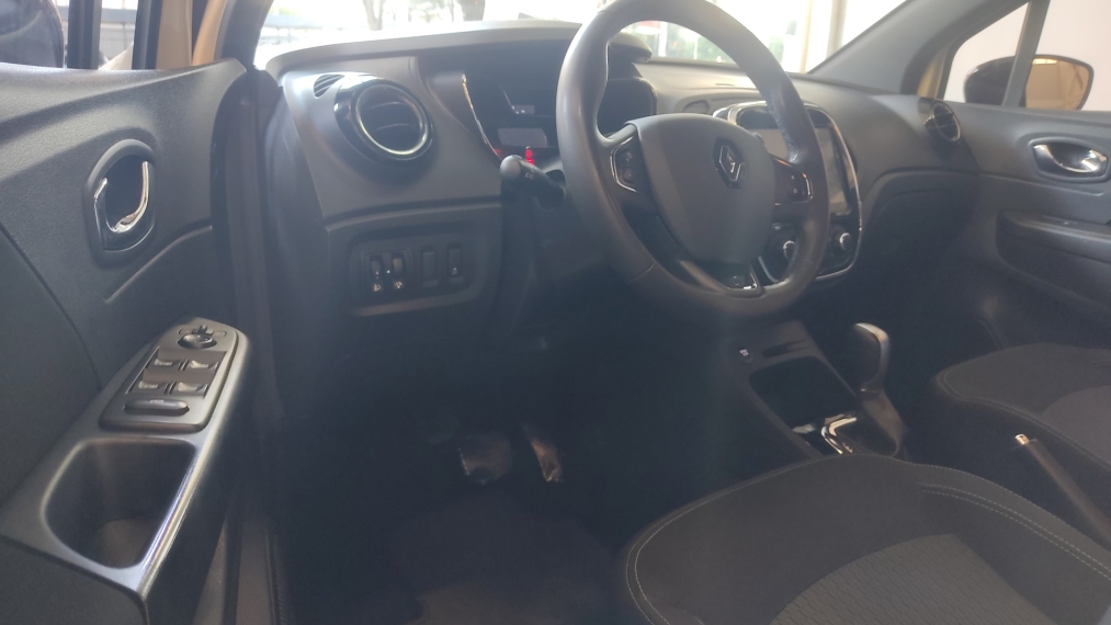 renault captur 1.6 16v sce flex life x-tronic.