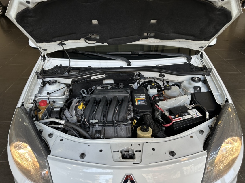 renault sandero 1.6 privilege 16v flex 4p automatico.