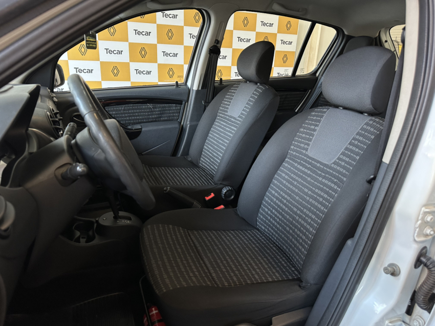 renault sandero 1.6 privilege 16v flex 4p automatico.