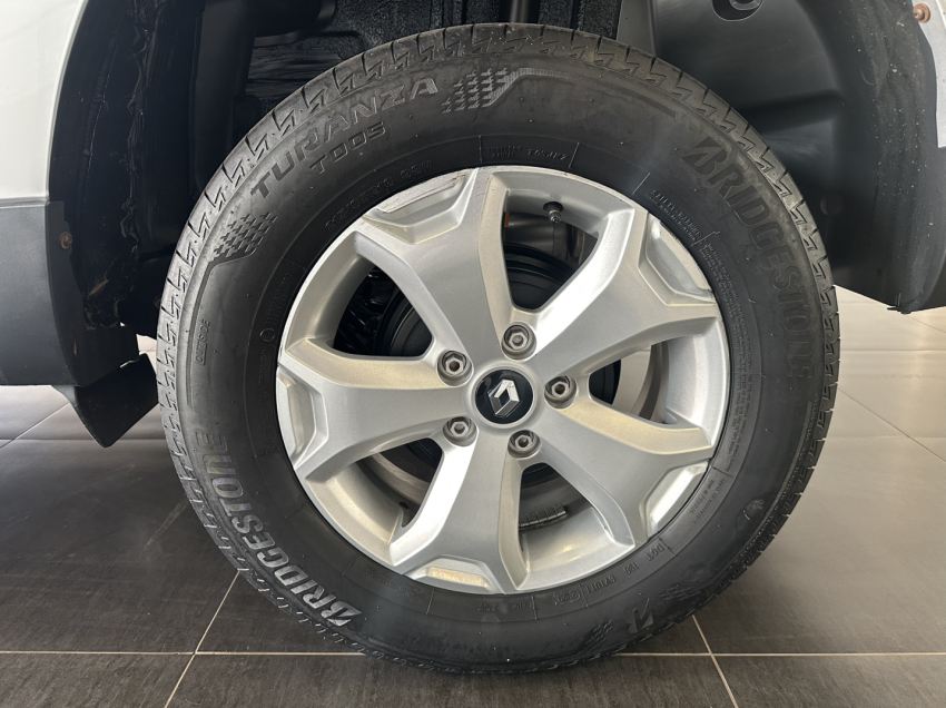 renault duster 1.6 16v sce flex intense x-tronic 4p automatico 2024
