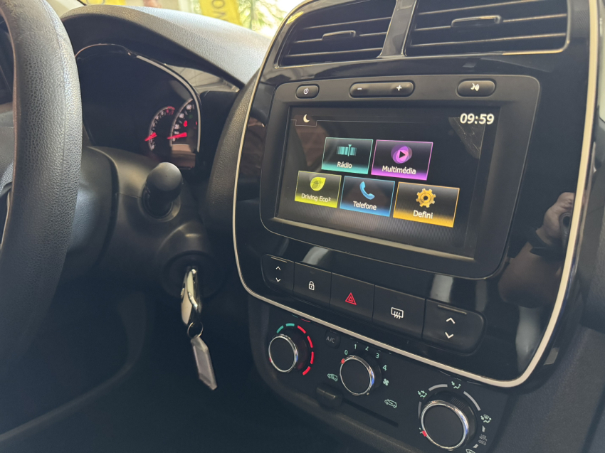 renault kwid 1.0 12v sce flex intense manual 4p 2020
