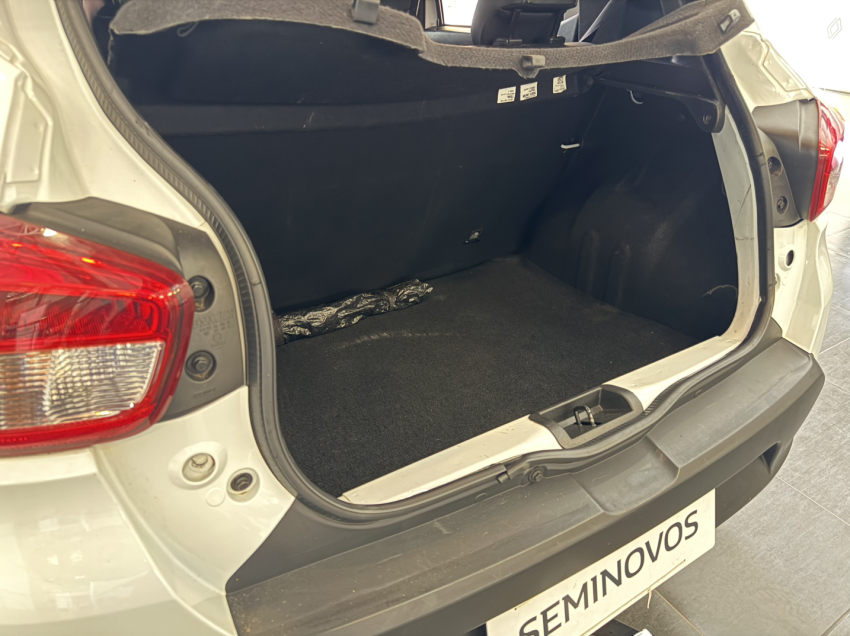 renault kwid 1.0 12v sce flex intense manual 4p 2020