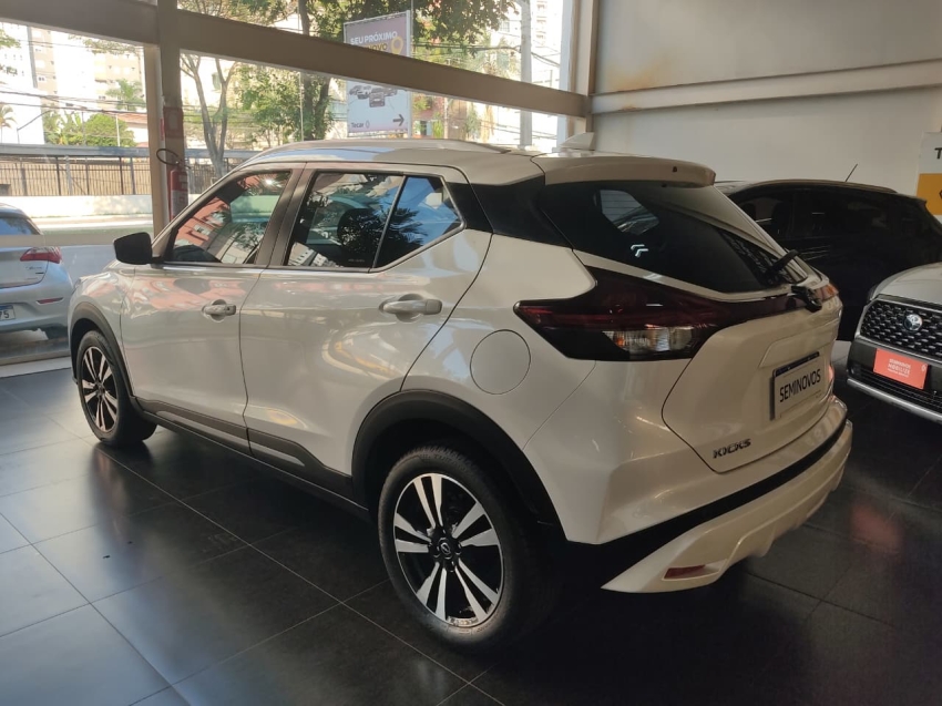 nissan kicks 1.6 16v flexstart advance xtronic flex 5p automatico 2023