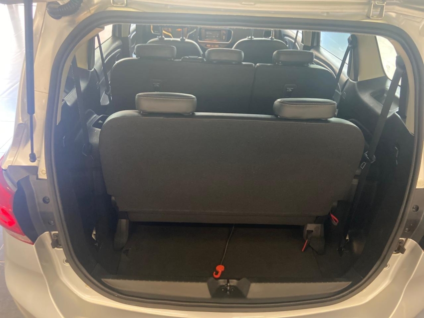 chevrolet spin 1.8 premier 8v flex 4p automatico 2023