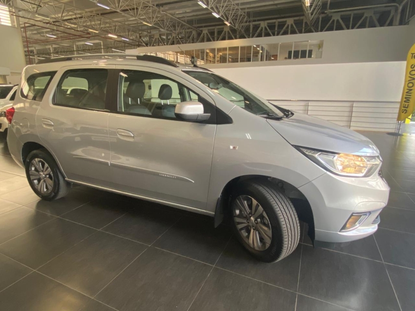 chevrolet spin 1.8 premier 8v flex 4p automatico 2023