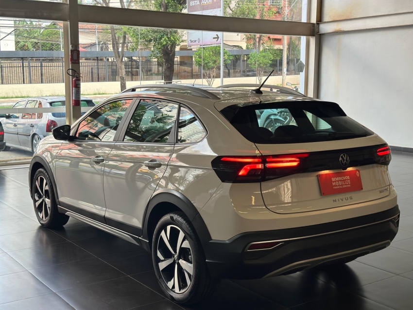 volkswagen nivus 1.0 200 tsi total flex highline automatico 4p 20246