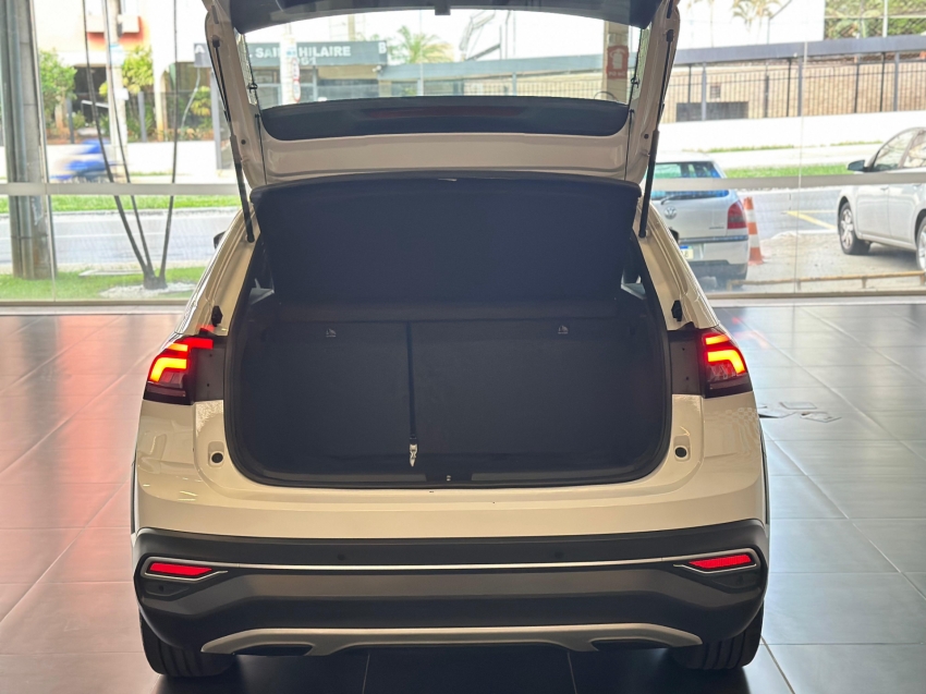 volkswagen nivus 1.0 200 tsi total flex highline automatico 4p 20249