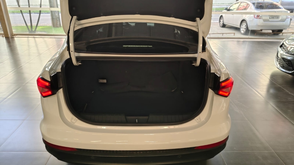 fiat cronos 1.3 firefly flex drive manual 5p 202416