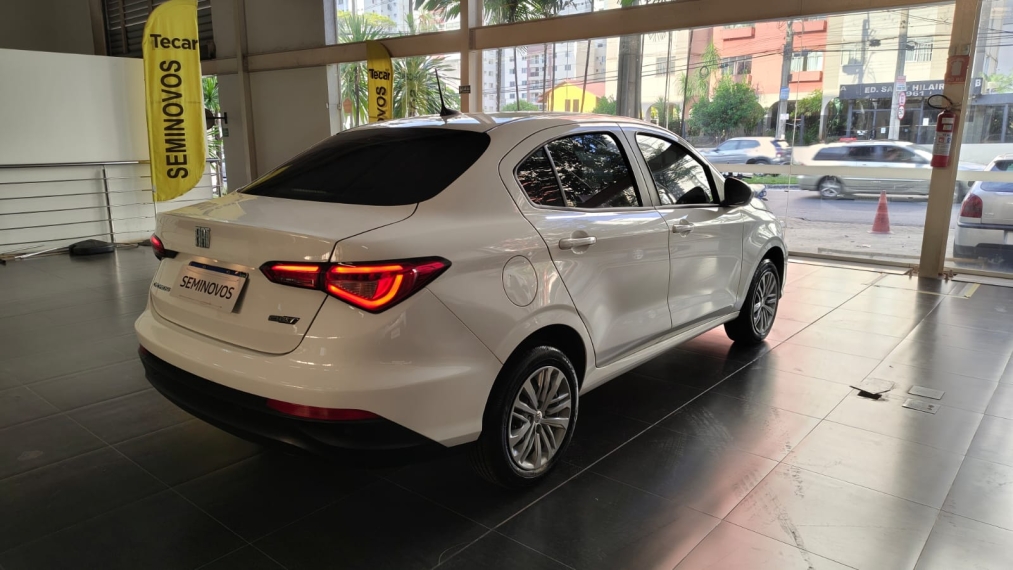 fiat cronos 1.3 firefly flex drive manual 5p 20245