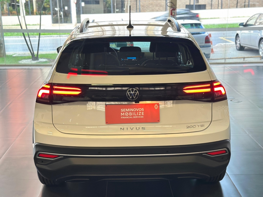 volkswagen nivus 1.0 200 tsi total flex comfortline automatico 4p 20248