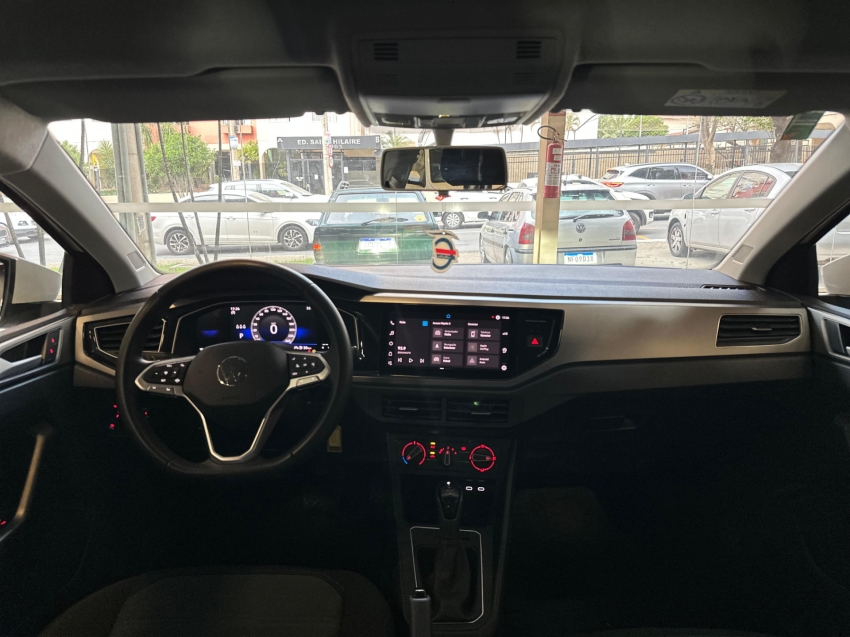 volkswagen nivus 1.0 200 tsi total flex comfortline automatico 4p 202413