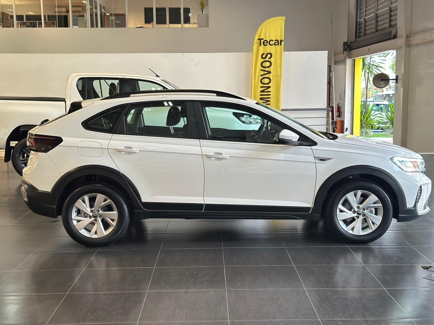 volkswagen nivus 1.0 200 tsi total flex comfortline automatico 4p 20245