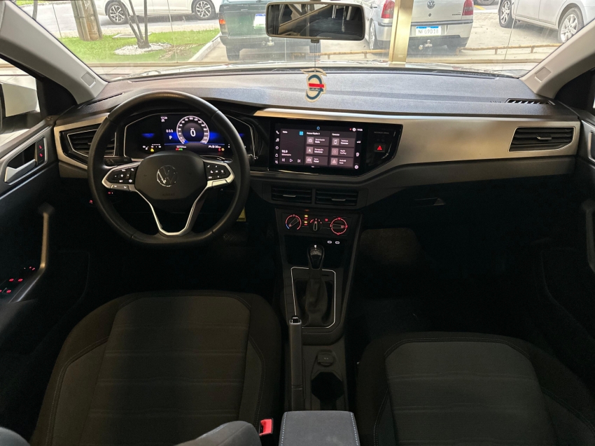 volkswagen nivus 1.0 200 tsi total flex comfortline automatico 4p 202414