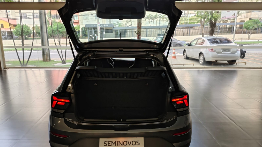 volkswagen polo 1.0 mpi track manual flex 5p 202510