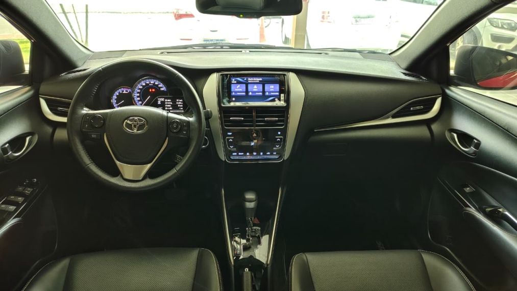toyota yaris 1.5 16v flex xs multidrive 4p automatico 201911