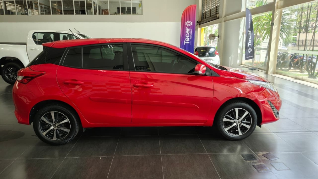 toyota yaris 1.5 16v flex xs multidrive 4p automatico 20191