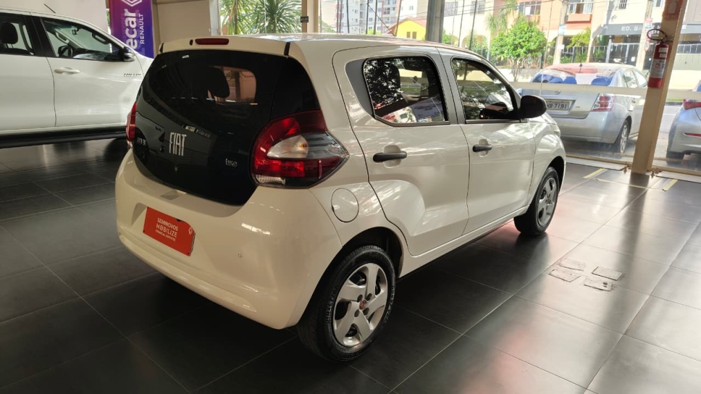 fiat mobi 1.0 evo flex like. manual 4p 20204