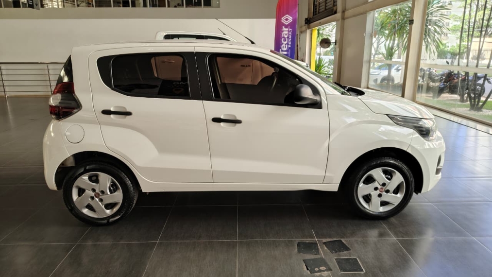 fiat mobi 1.0 evo flex like. manual 4p 20203