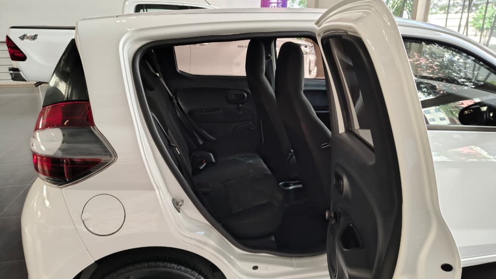 fiat mobi 1.0 evo flex like. manual 4p 20208