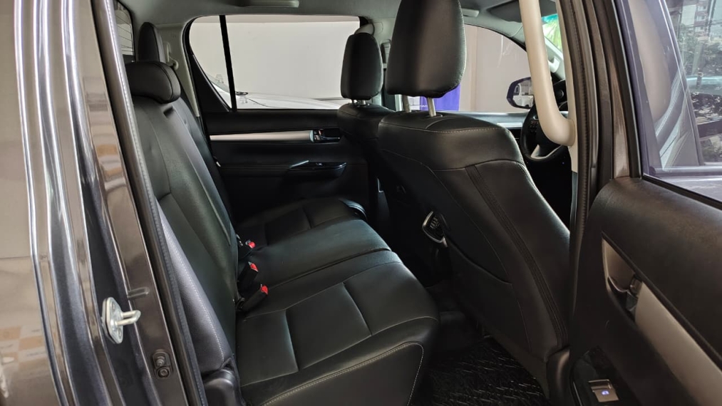 toyota hilux 2.8 d-4d turbo diesel cd srv 4x4 automatico 4p 20227