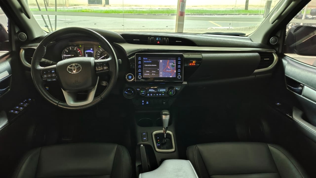 toyota hilux 2.8 d-4d turbo diesel cd srv 4x4 automatico 4p 202211